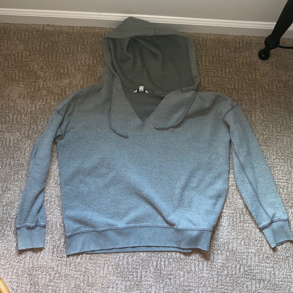 American Eagle Cropped Sweatshirt